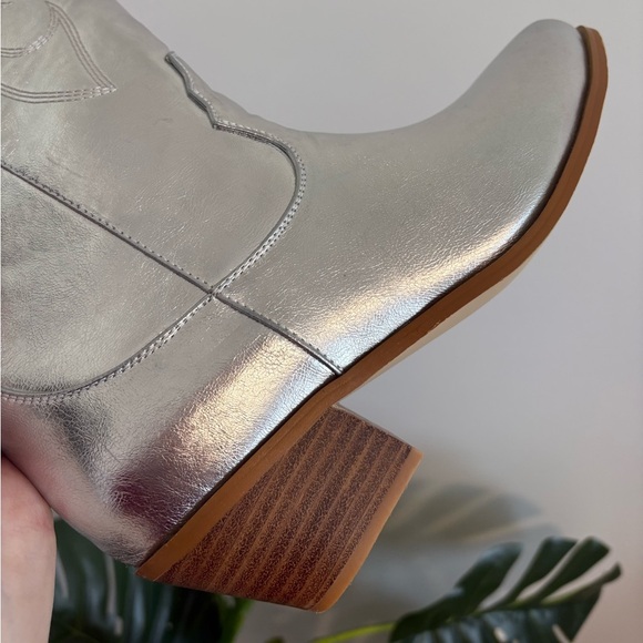 Silver Metallic Cowboy Chunky Heeled Western Embroidery Cowgirl Boots Size 7 - Picture 7 of 7